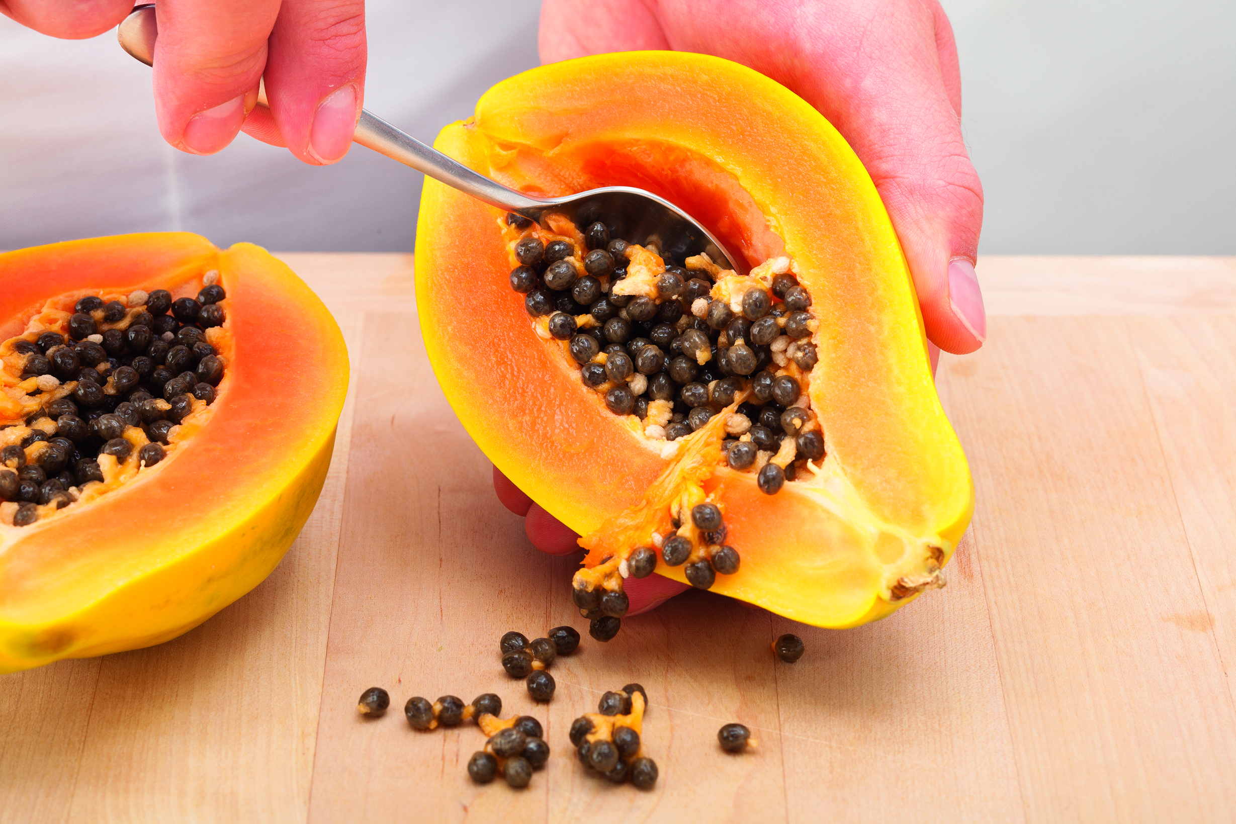 Papaya-Frucht-Drink mit Zimt